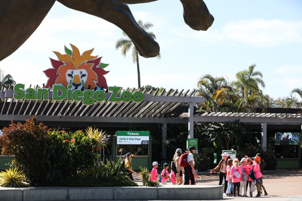 City OKs updated San Diego Zoo lease, with parking revenue split, $3M a year until 2078 – San Diego Union-Tribune