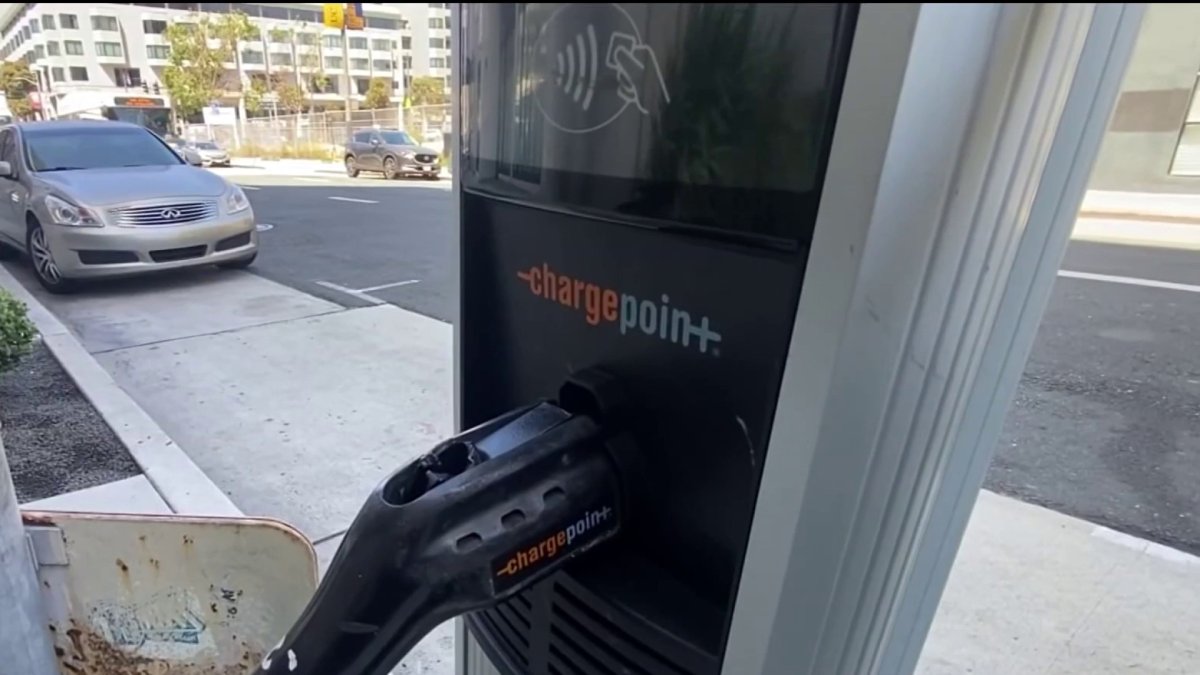 San Francisco leaders push for more curbside EV charging stations – NBC Bay Area