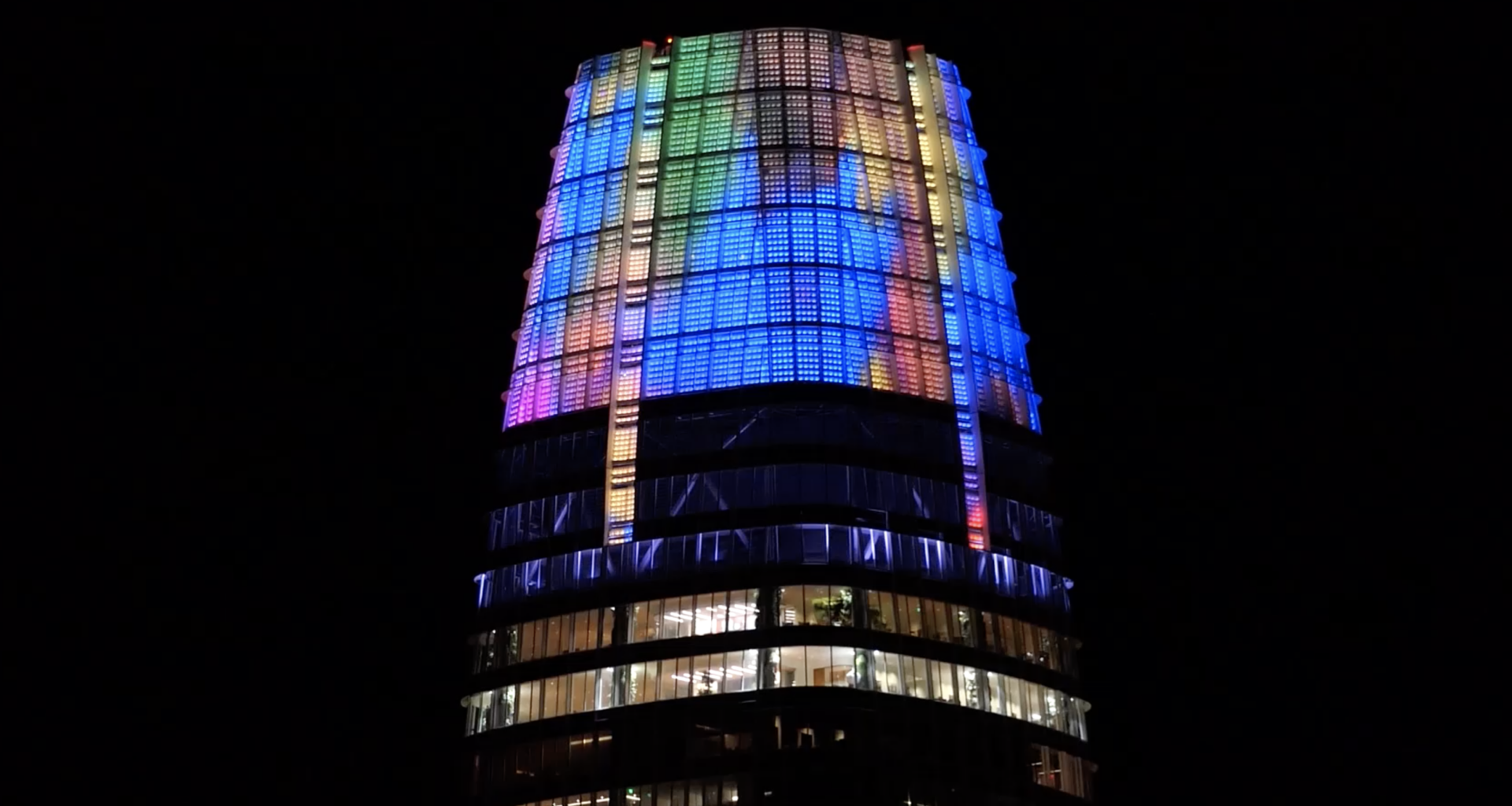 Salesforce Tower lights up for Indian festival