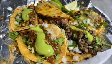 Tacos from Doña Mari Cocinita. The food truck opened its storefront in South Oak Park on Feb. 27.