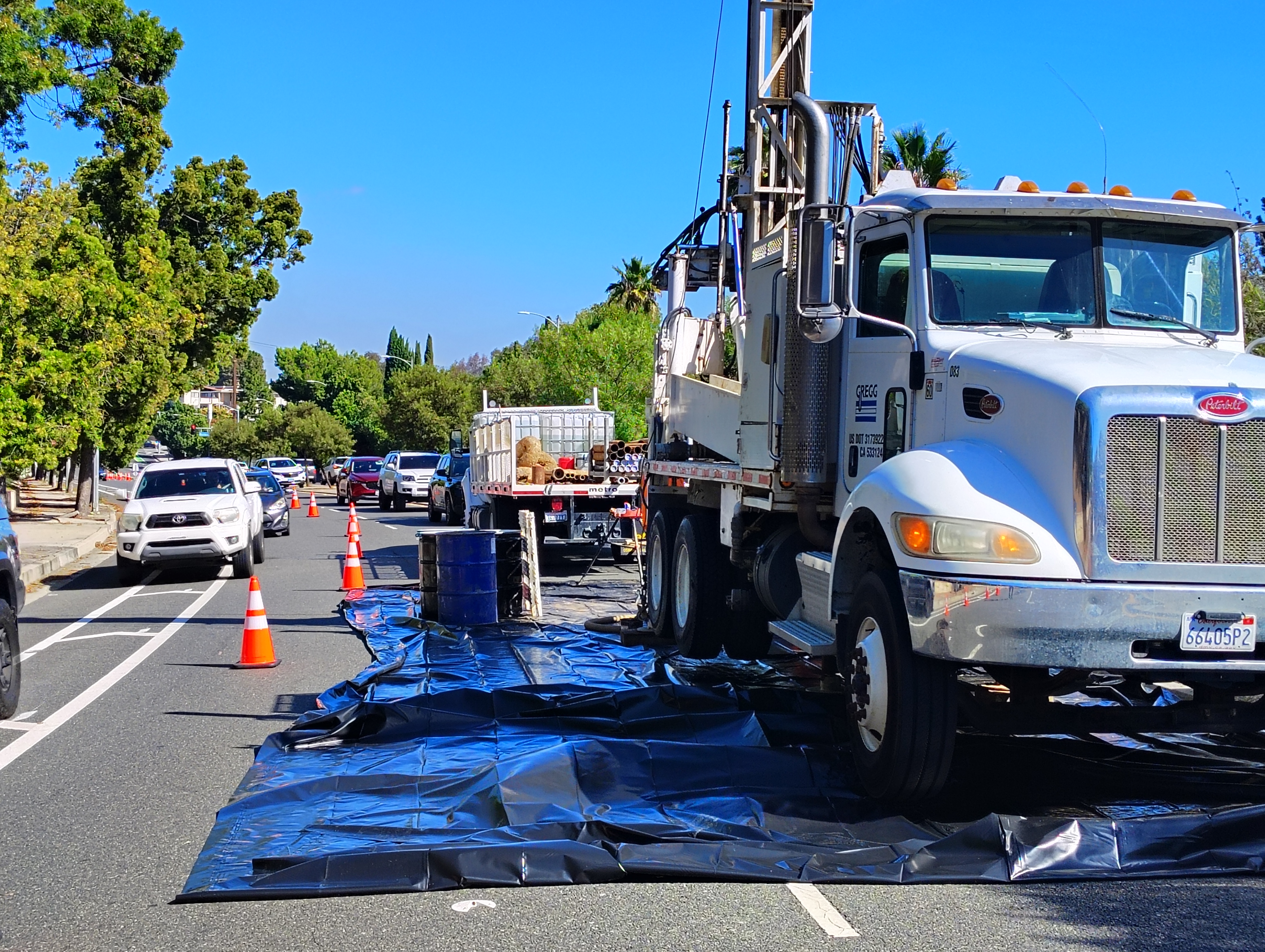 Rotary drilling rig on Western Avenue in San Pedro being...