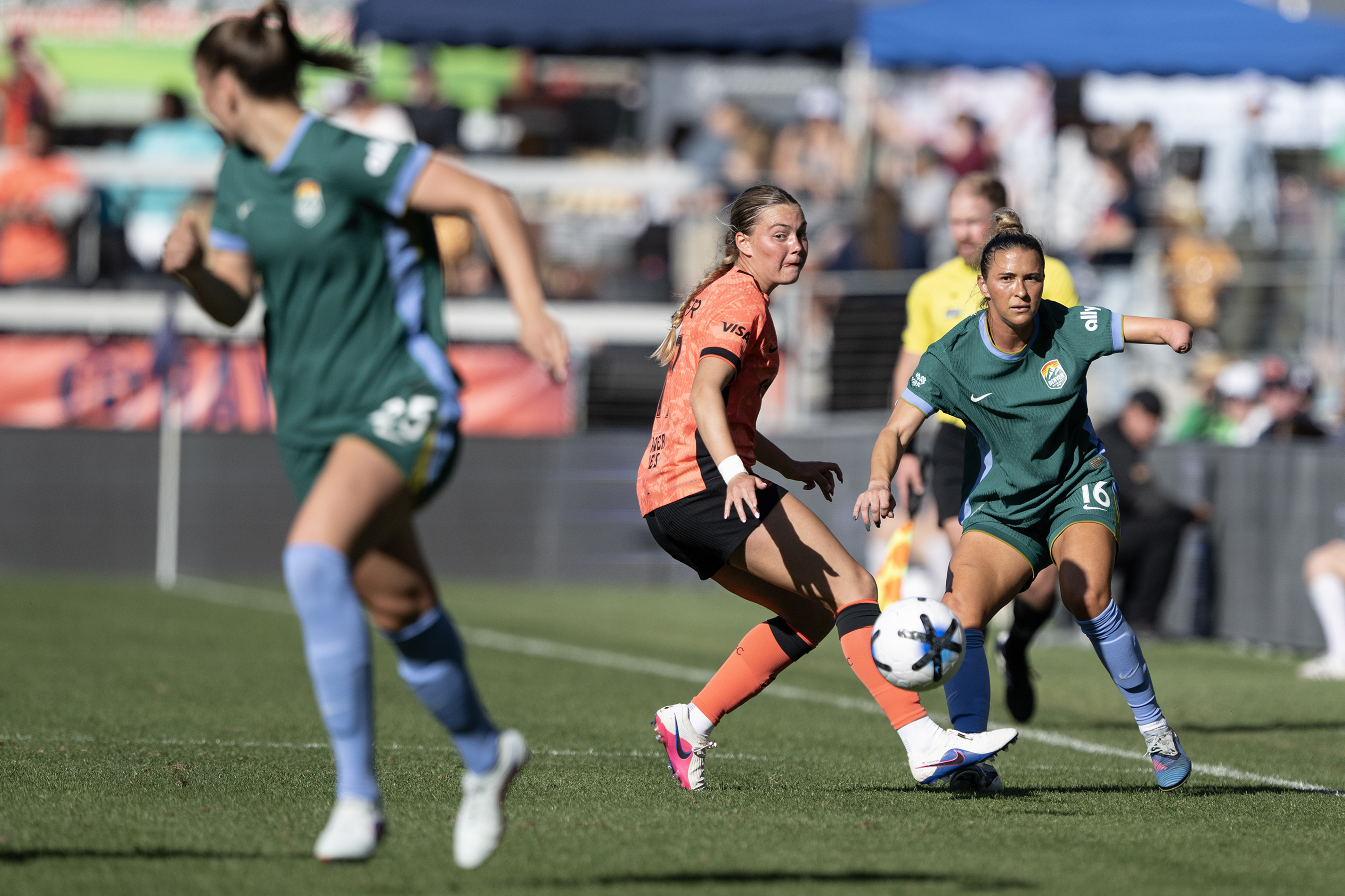 Carson Pickett (16) of Denver Summit FC gets a pass...