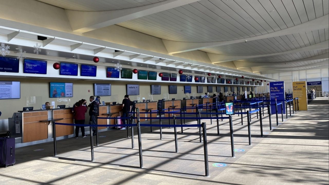 TSA staffing shortages tied to a funding impasse are raising concerns about potential airport closures, but Fresno Yosemite International Airport remains unaffected, officials said. (GV Wire/David Taub)