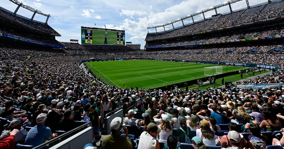 Denver Summit FC draw NWSL record crowd of 63,004 for Mile High opener