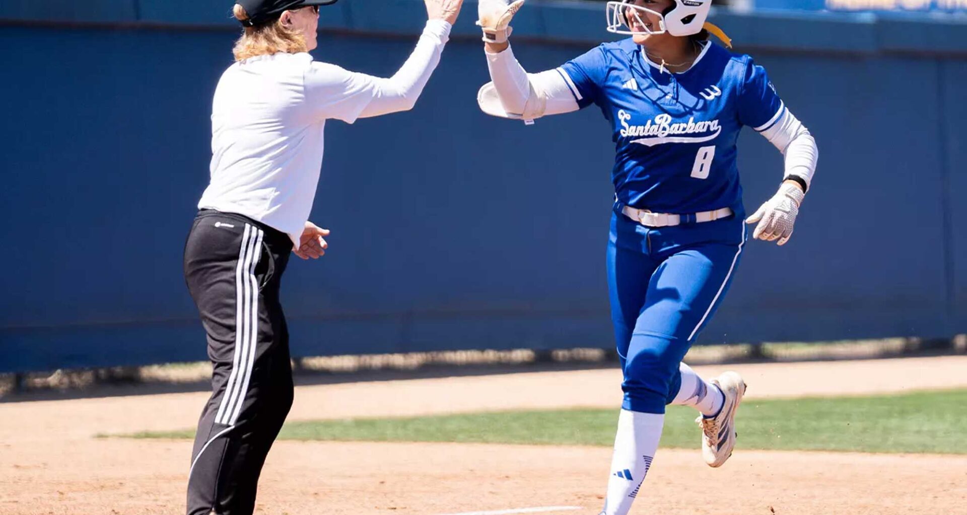 UCSB Softball Clinches Series Over CSU Bakersfield with 9-0 Run-Rule Win