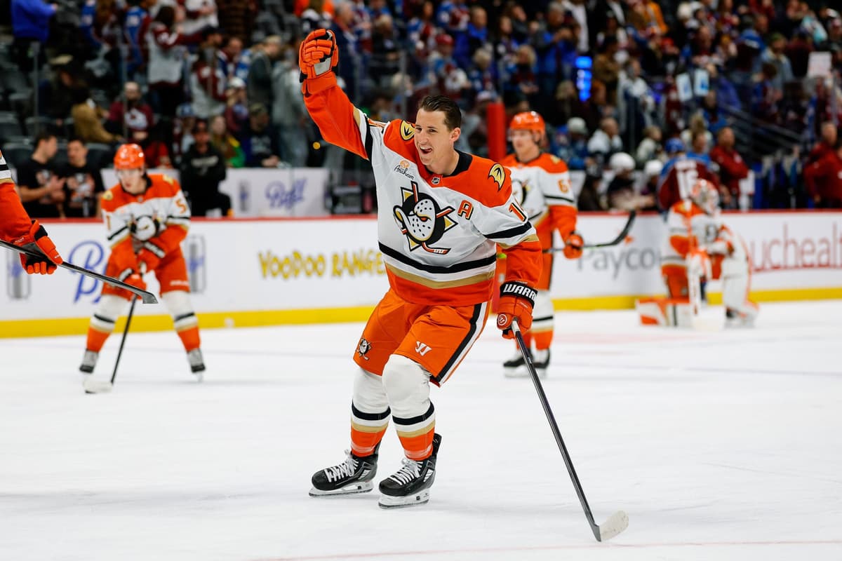 Flames acquire forward Ryan Strome from Anaheim for 2027 seventh-round pick
