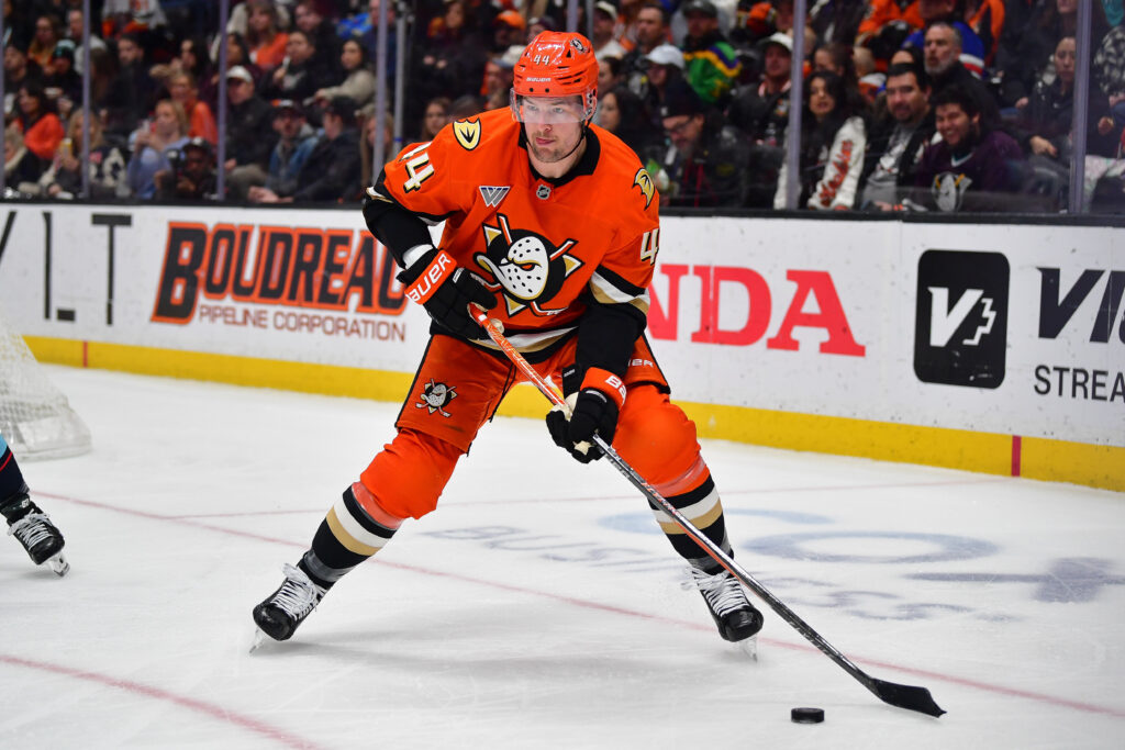 Ducks' Ross Johnston Out Three To Four Weeks