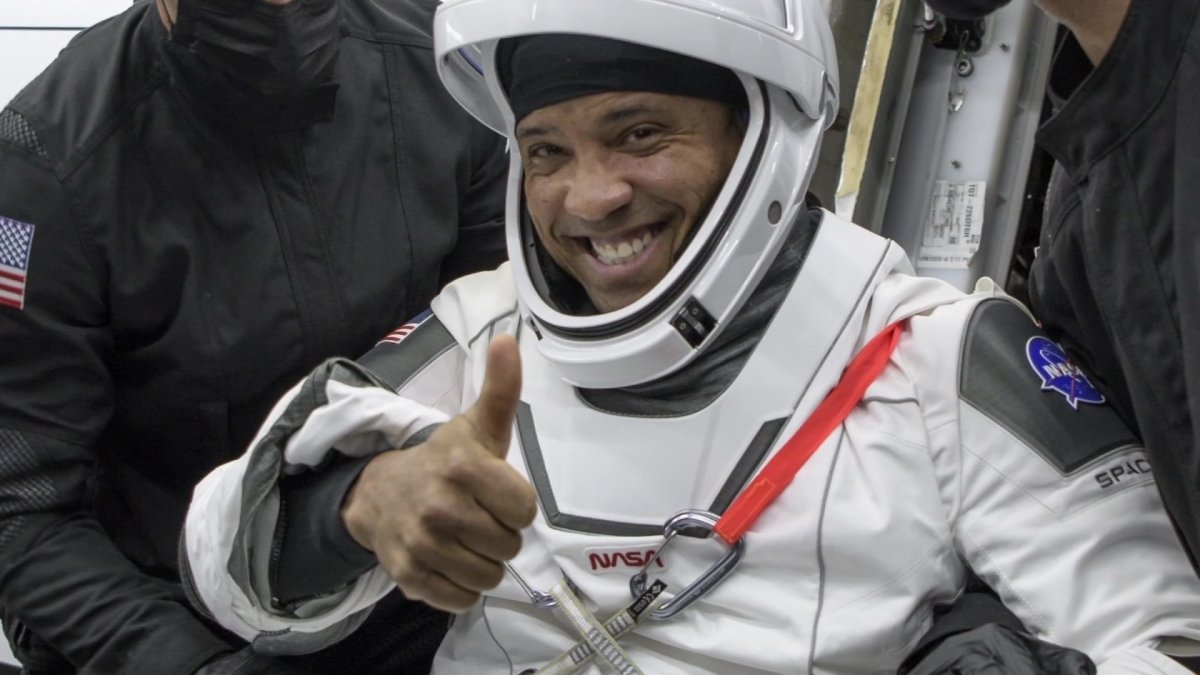 Classmate says Artemis astronaut Victor Glover always aimed high – NBC Los Angeles