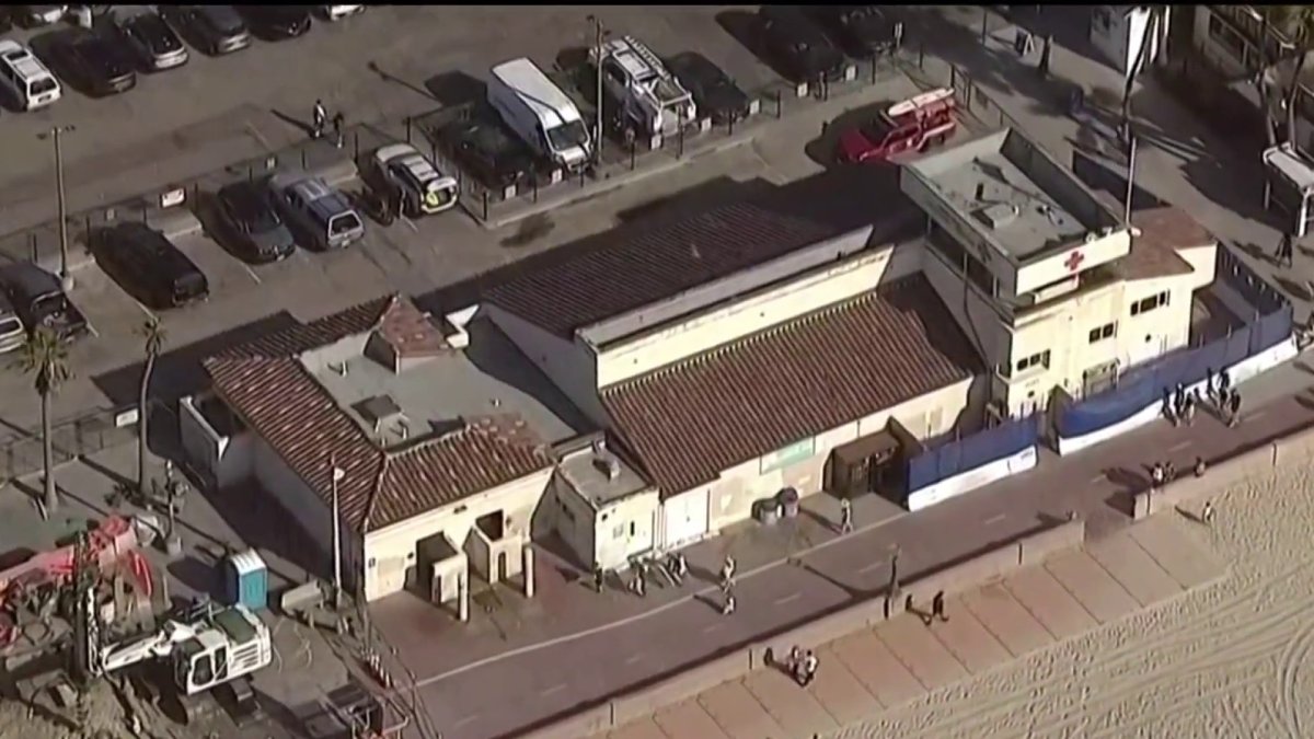 Mission Beach Lifeguard Tower closed; boardwalk traffic detoured onto beach – NBC 7 San Diego