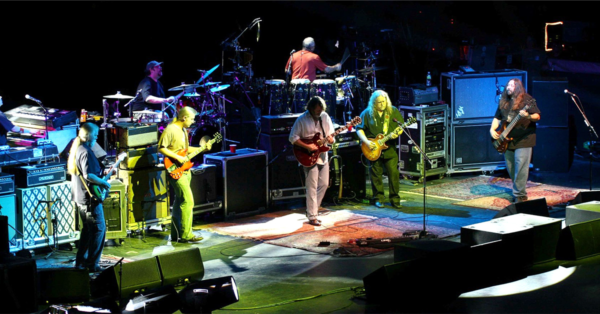 Widespread Panic (image via ScoreBig)