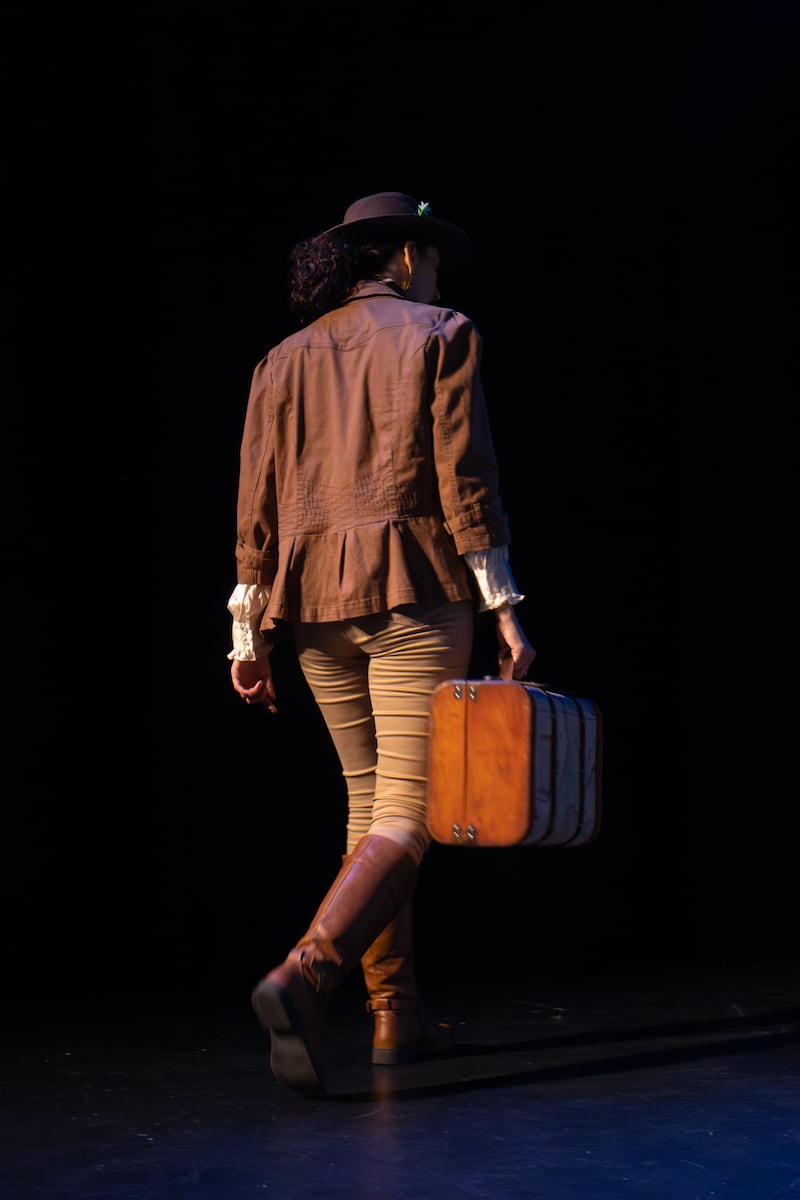 During the play "The Mate Monologues", Natasha Nua travels throughout the stage with a suitcase, symbolizing her traveling to the next stop of her journey.
(Photo courtesy of Mel Skinder)