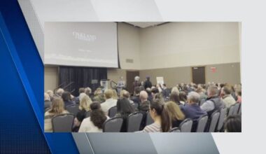 Oakland University hosts AI data center town hall