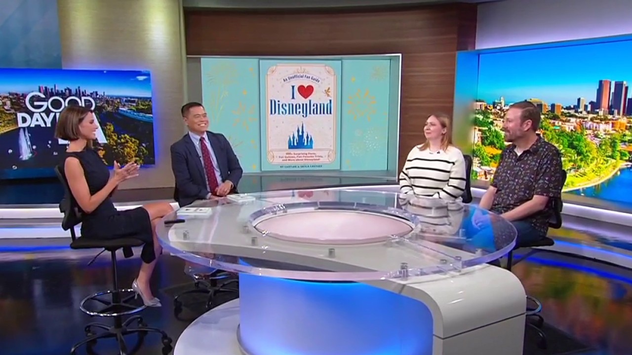 SUGGESTED COVERAGE: Disney fans drop 'I Love Disneyland' unofficial fan guide