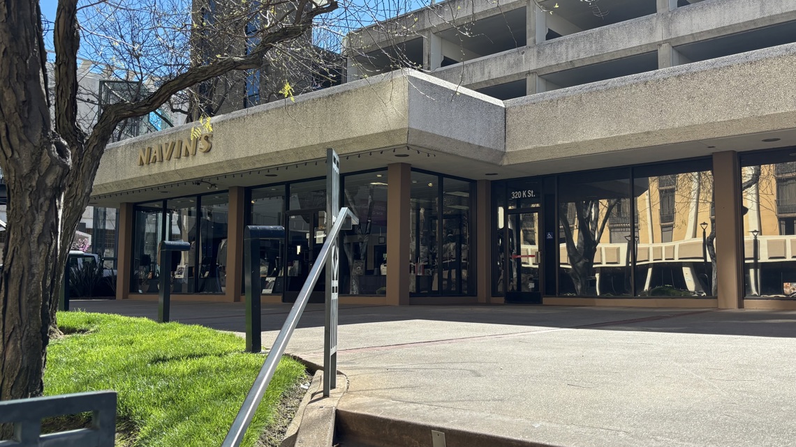 Fatal stabbing on K Street leaves downtown Sacramento businesses uneasy