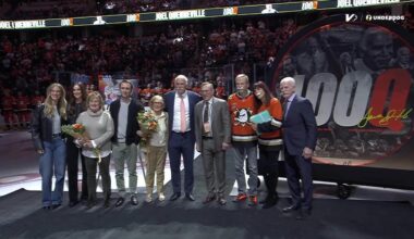 Ducks honor Quenneville for 1,000 career wins