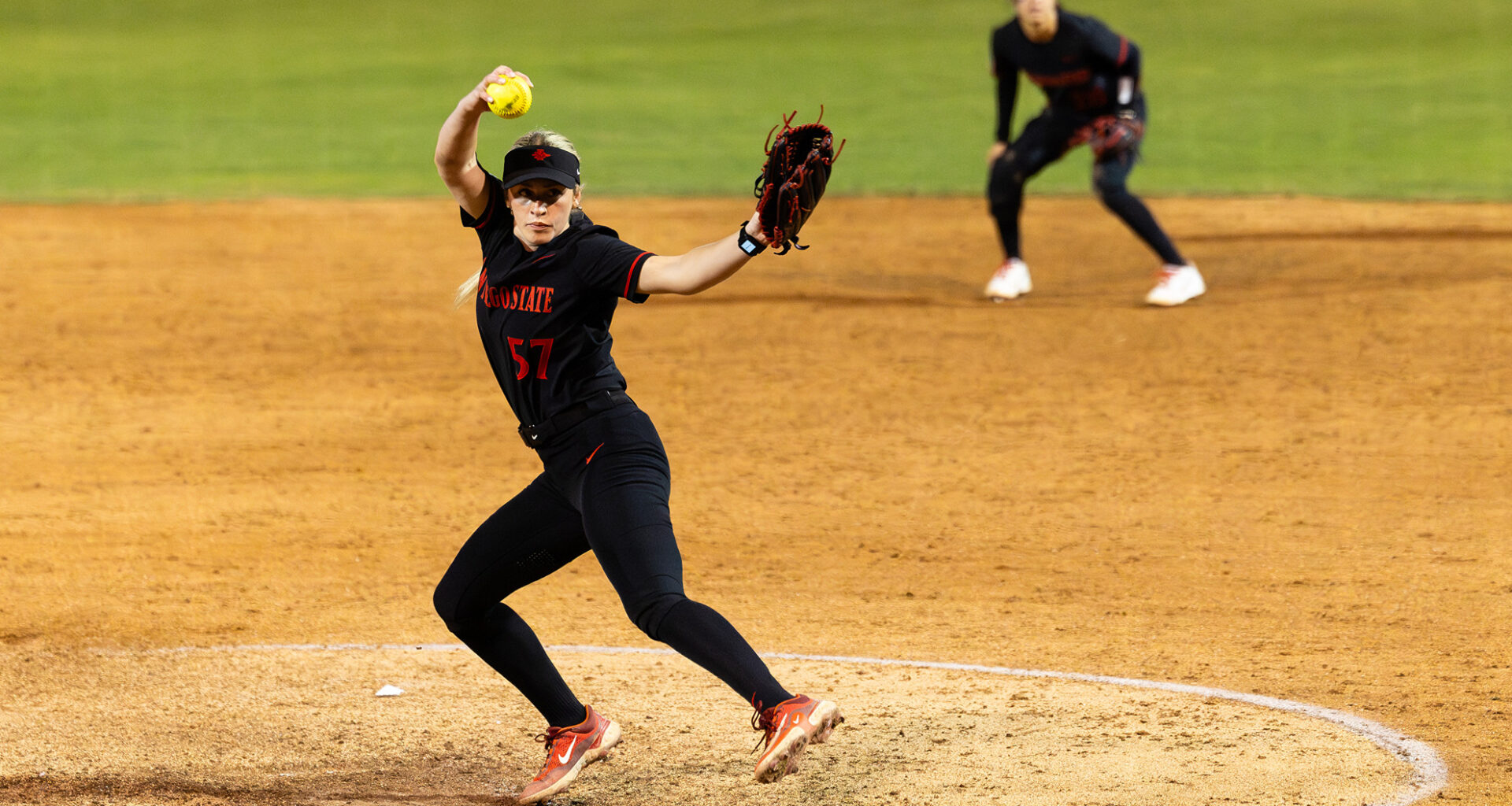 Faith Jordan No-Hits Long Beach State; Softball Wins 13-0