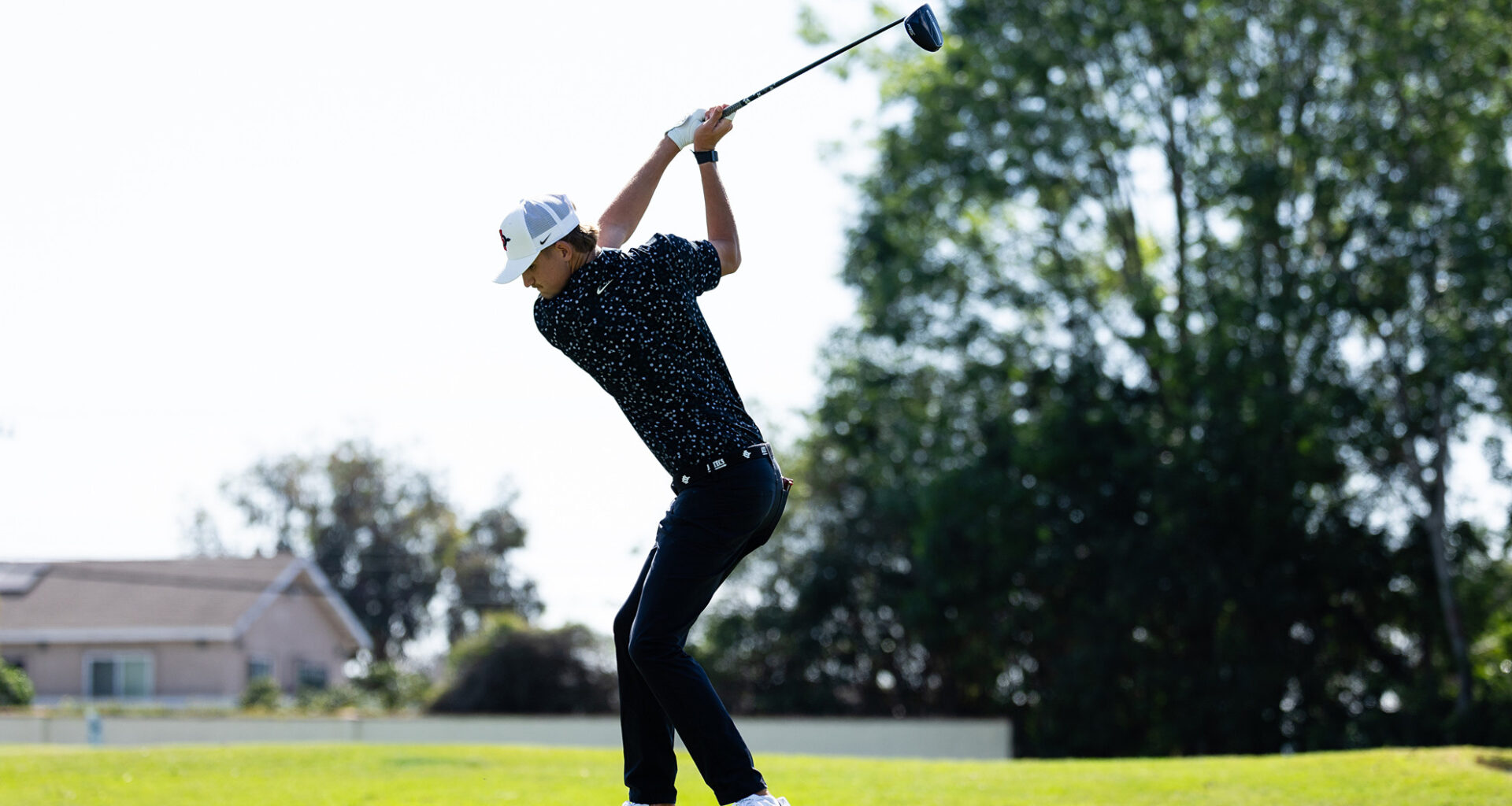 Harry Takis Leads The Goodwin After First Round