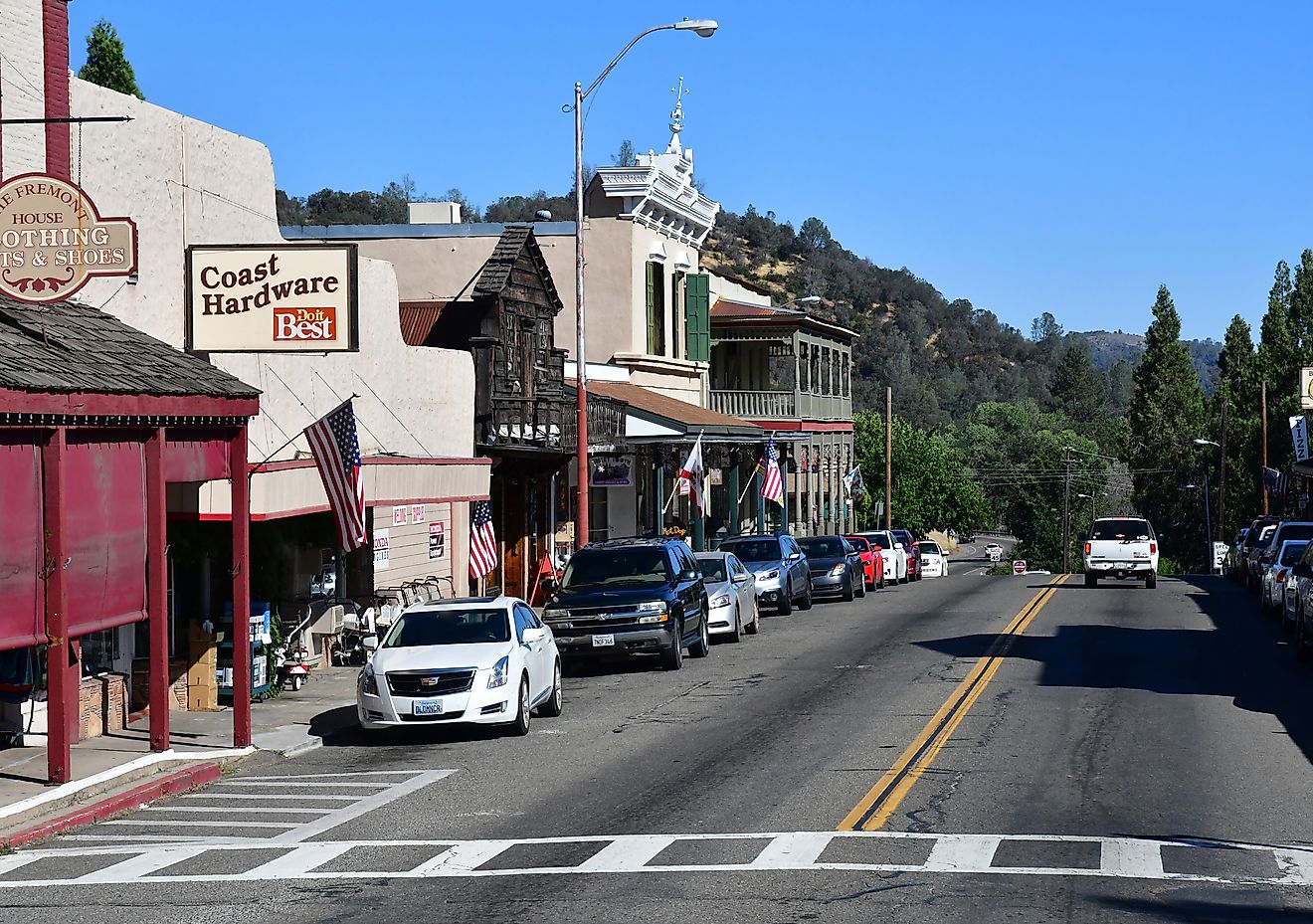 9 Most Relaxing California's Sierra Nevada Towns