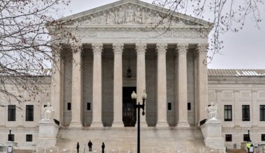 Supreme Court blocks California law that barred schools from notifying parents if their children are transgender