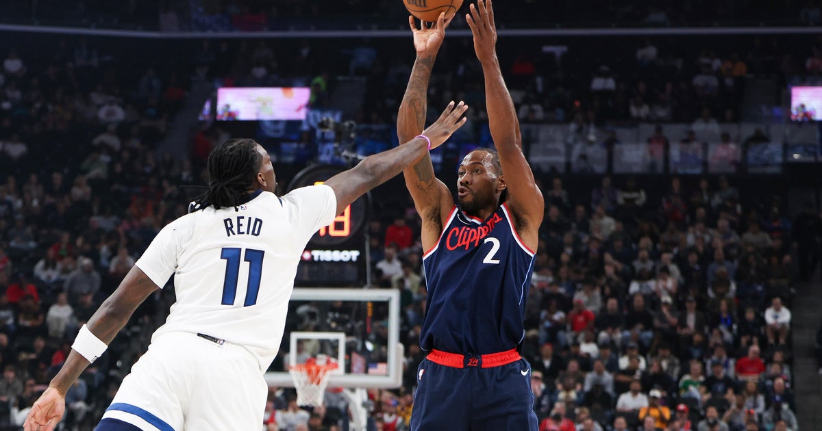 Kawhi Leonard scores 45 points in the Clippers' 153-128 romp over the Timberwolves