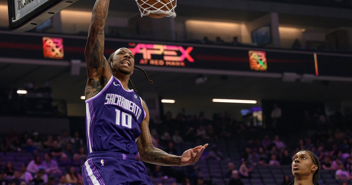 DeMar DeRozan scores season-high 41 points as Kings beat Jazz 116-111