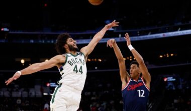 Clippers turn hot shooting into 129-96 rout of Bucks, led by Leonard's 28 points