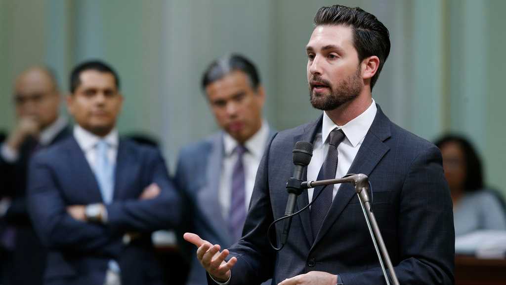 Ian Calderon endorses Eric Swalwell for California governor