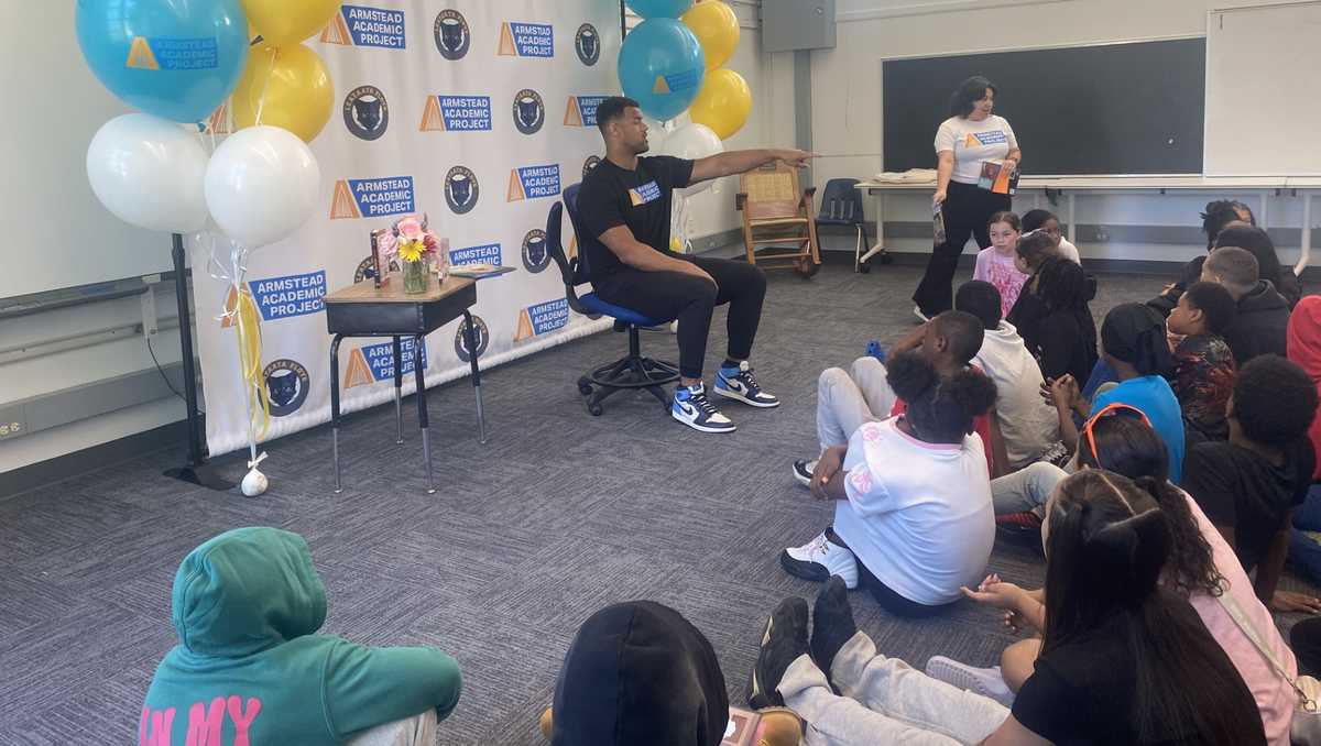 Arik Armstead launches partnership with Sacramento school