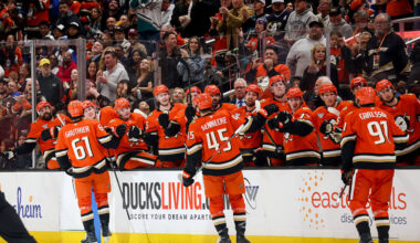 Highlights: Ducks Trounce Isles 5-1