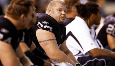 Former Oakland Raiders All-Pro center Barret Robbins dies at 52