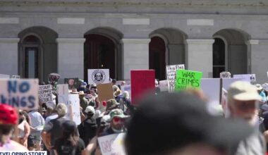 Sacramento ‘No Kings’ rally draws crowds, frustration over Iran war and DHS shutdown