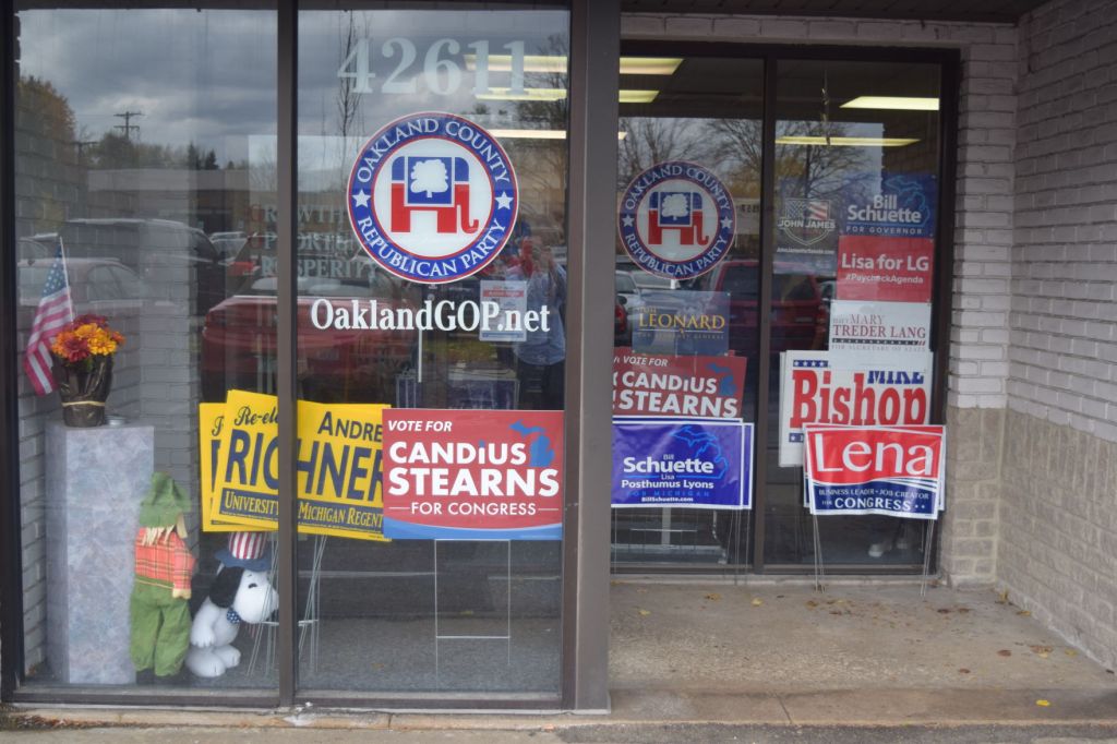 Man pleads to charge for stealing, destroying sign from GOP’s Oakland County headquarters – The Oakland Press