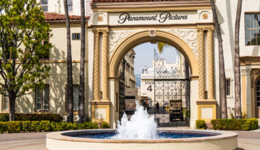 Paramount Warner Deal Faces Regulatory Scrutiny
