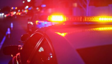 17-year-old arrested for vandalizing Burbank temple with swastikas