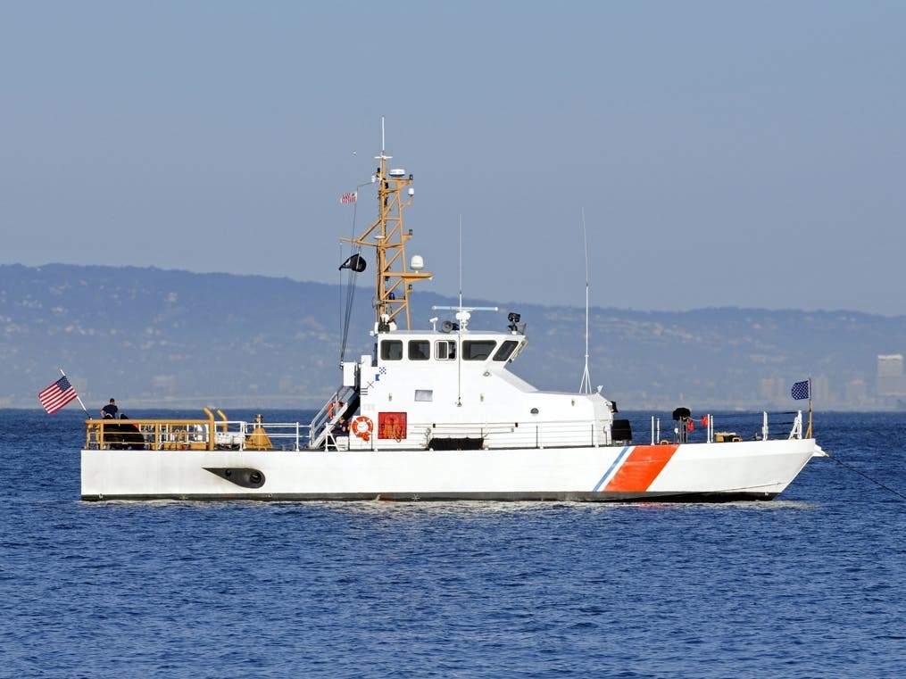 Coast Guard Intercepts 12 Suspected Migrants Off San Diego