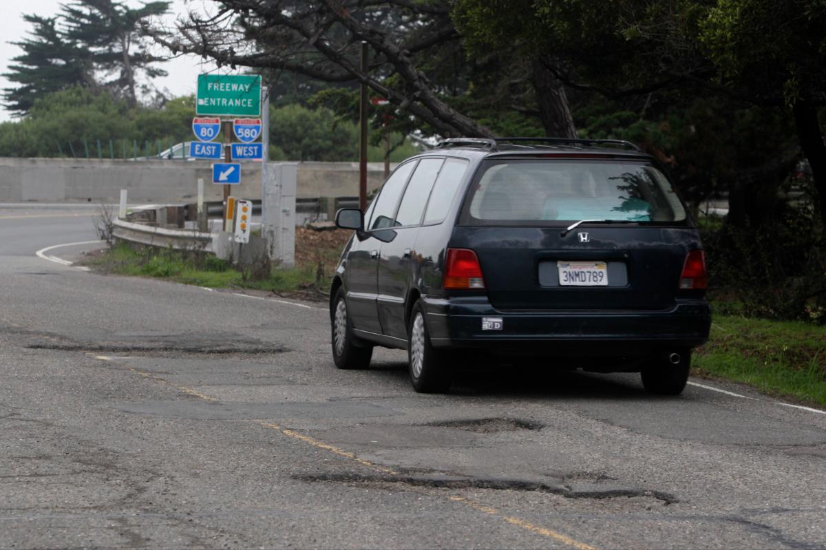 Decrepit state of California’s highways revealed in report ranking them worst in US