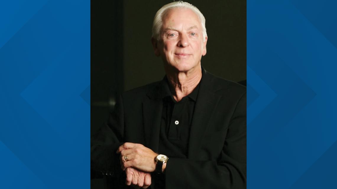 Sacramento Ballet honors legacy of longtime leader Ron Cunningham
