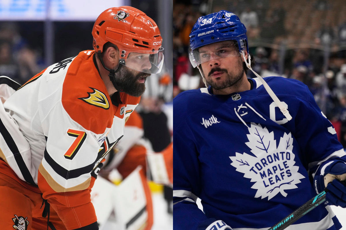 Anaheim Ducks defenseman Radko Gudas (7) and Toronto Maple Leafs forward Auston Matthews (34).John E&period; Sokolowski-Imagn Images