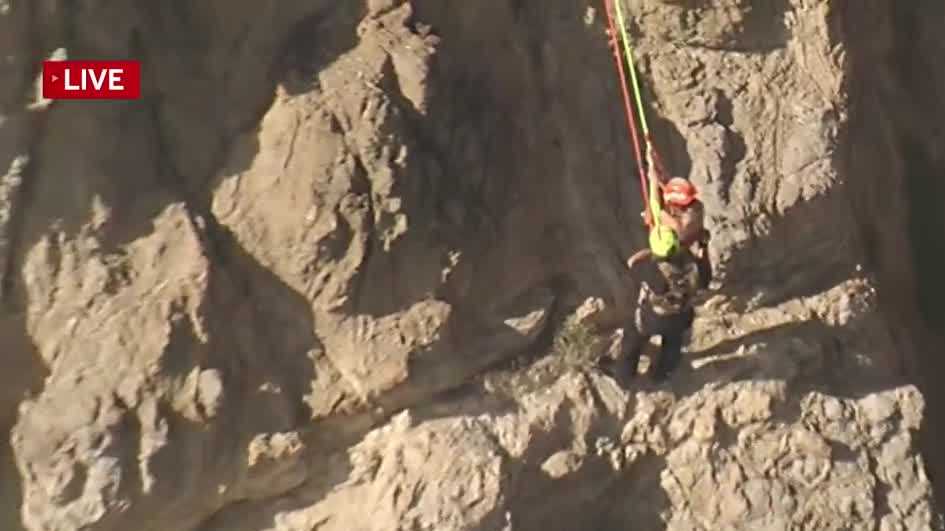 Woman rescued from a cliff in San Francisco