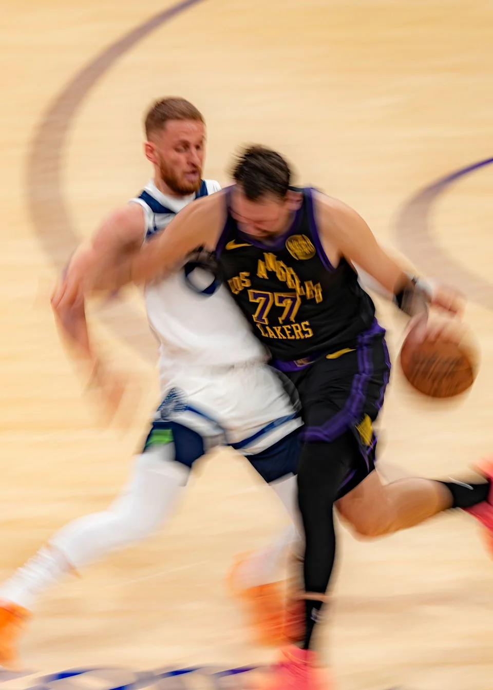 Los Angeles Lakers guard Luka Doncic (77) pushing through Timberwolves defense during an NBA basketball game against the Minnesota Timberwolves on March 10th, 2026 in Los Angeles, CA.