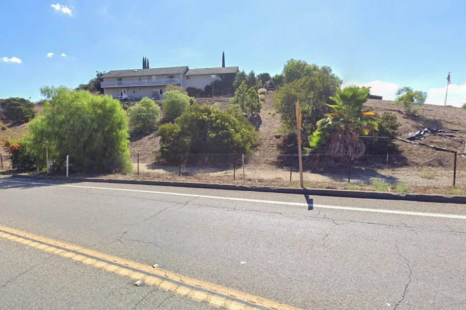 Google street view of a house (Google street view)