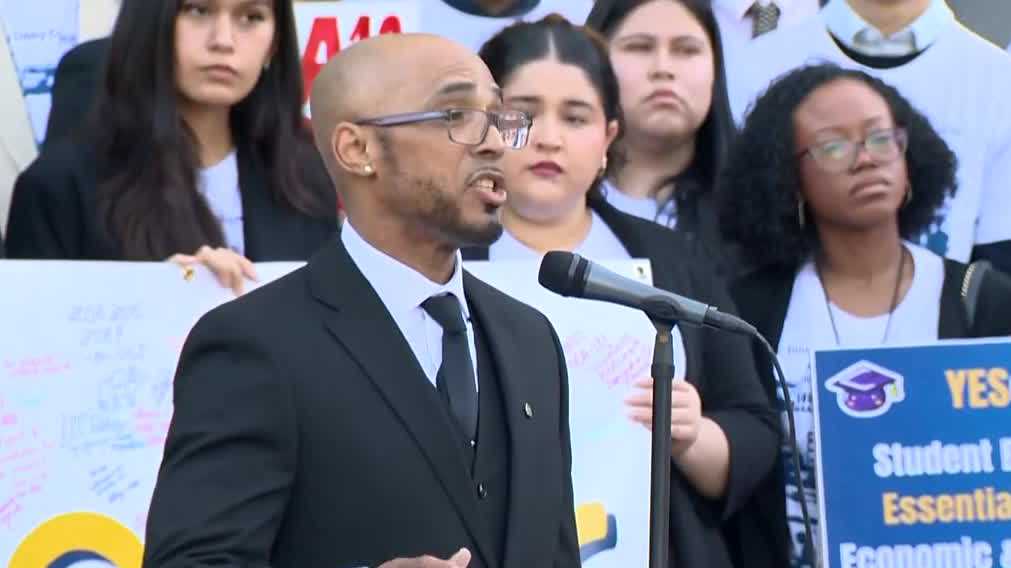 UC students rally at Capitol for more funding, representation