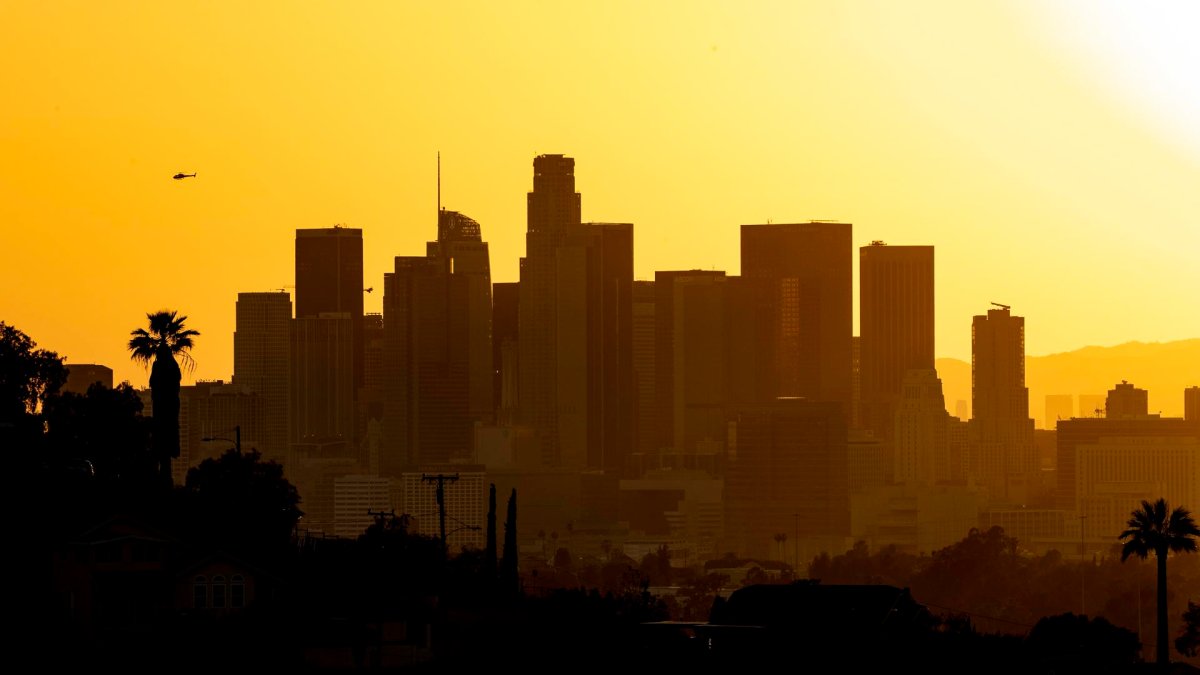 March heat wave smashes Southern California records – NBC Los Angeles