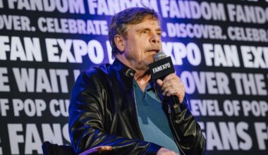 Mark Hamill Sets Rare Comic Con Appearance at Fan Expo This Summer