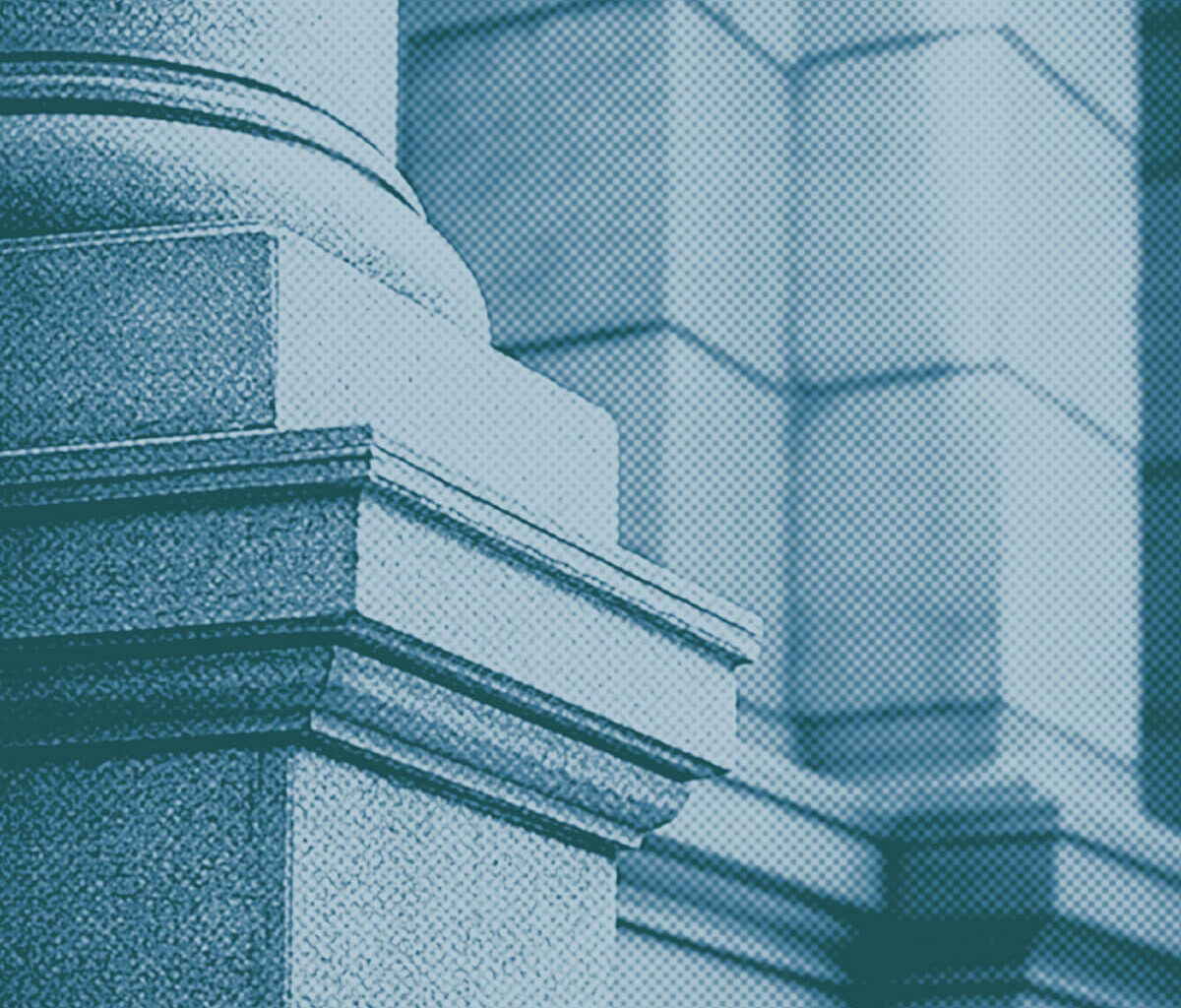 Farmers & Merchants Bank of Long Beach Stock Drops 0.2%