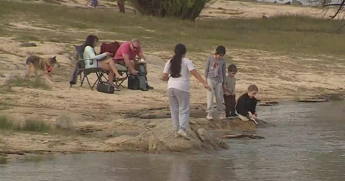 Upcoming warm-up expected to draw crowds to Folsom Lake, safety experts issue warnings