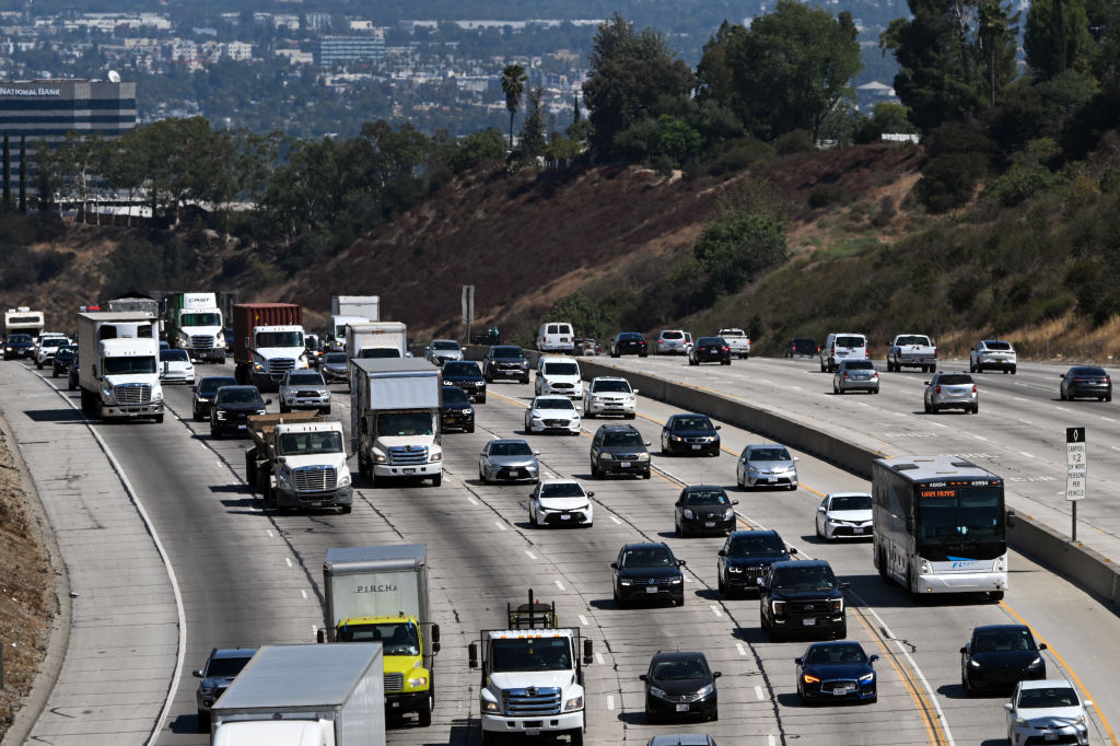 405 Freeway traffic: Sepulveda Pass lane closures March 16 to 23