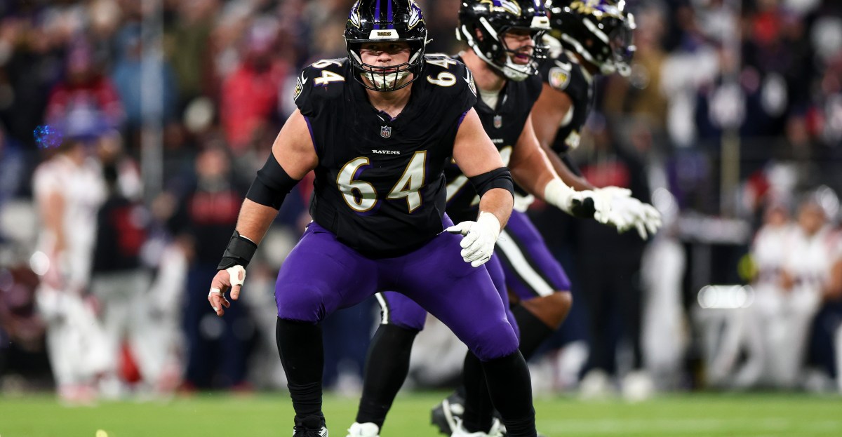 Raiders Mailbag: What positions will Las Vegas be aggressive free agency?