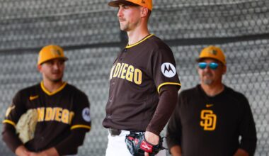 Good Morning San Diego: Padres lose to Giants, lose Bryan Hoeing to injury