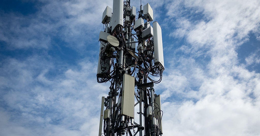 Four Californians admit to raiding communications towers in Colorado, other states